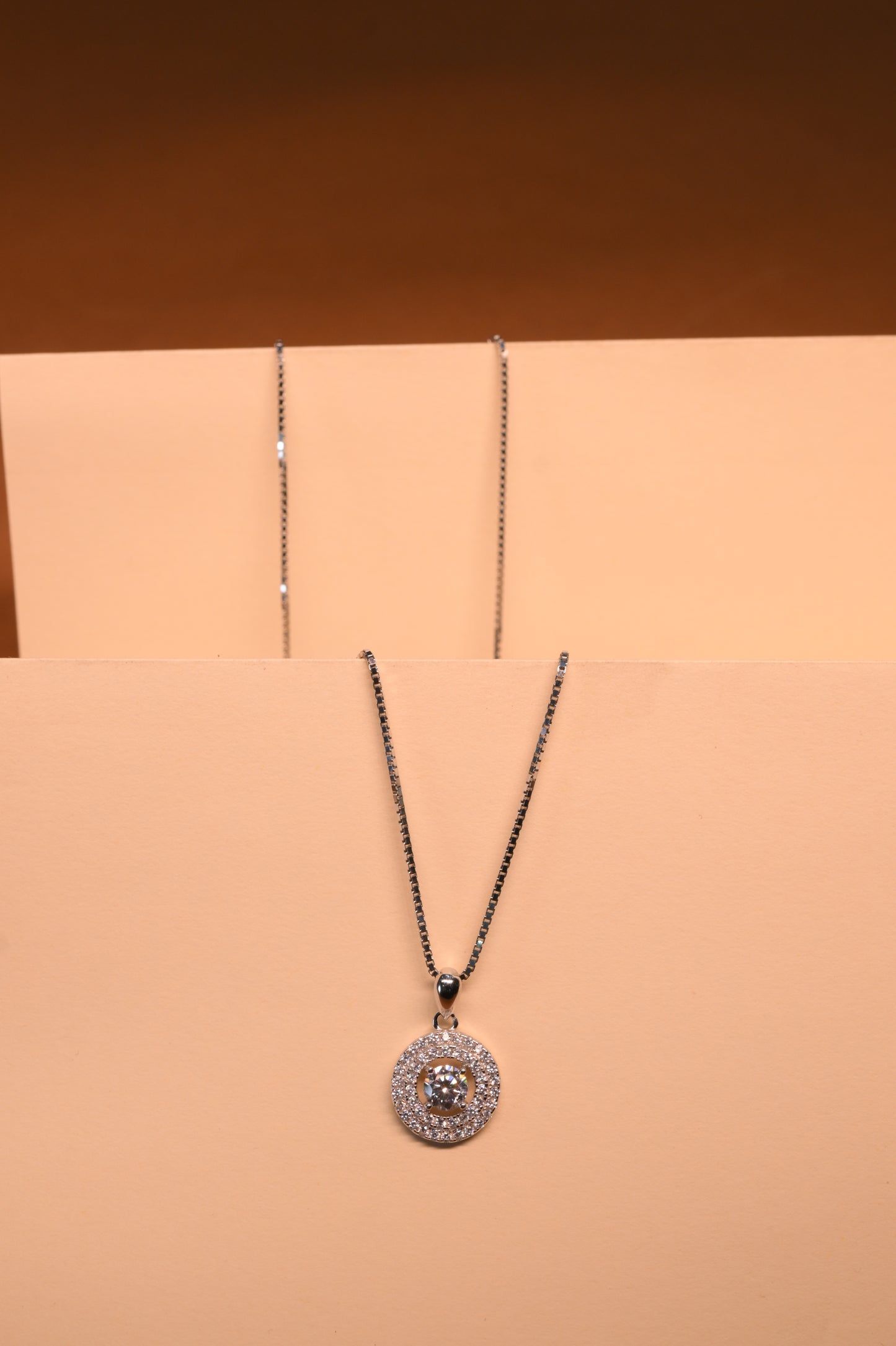 Silver fancy chains