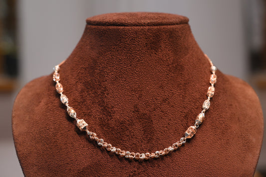 Silver fancy chain