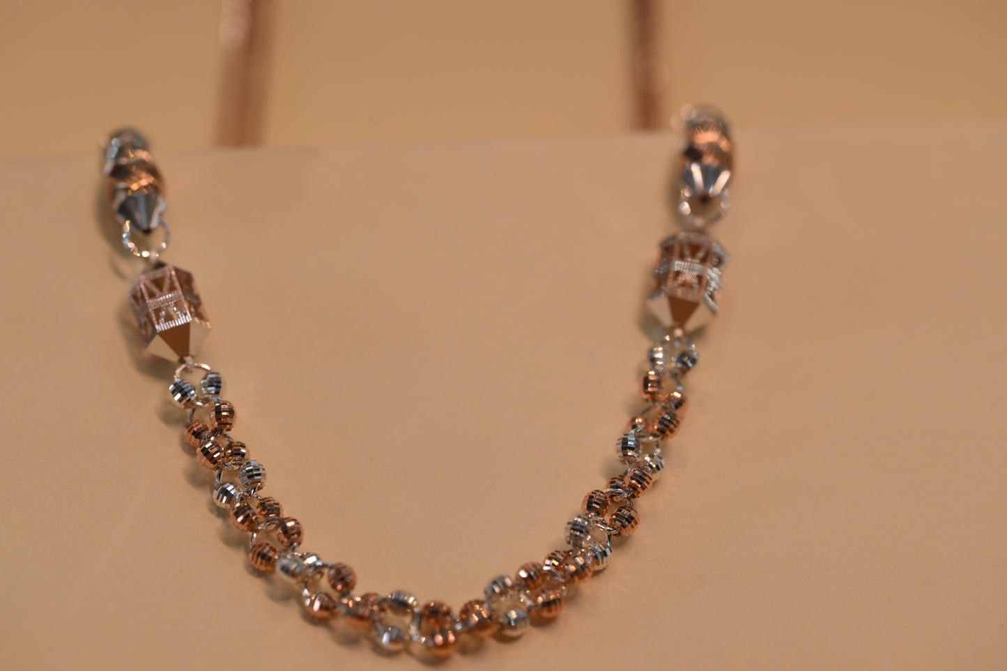 Silver fancy chain